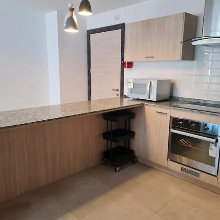 Hermoso Departamento, Centrico Y Tranquilo Quito Exterior photo