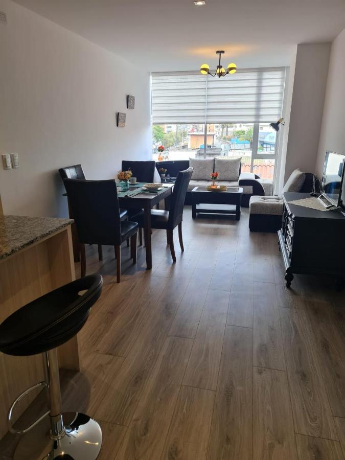 Hermoso Departamento, Centrico Y Tranquilo * Quito