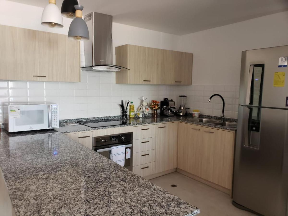 Hermoso Departamento, Centrico Y Tranquilo Quito